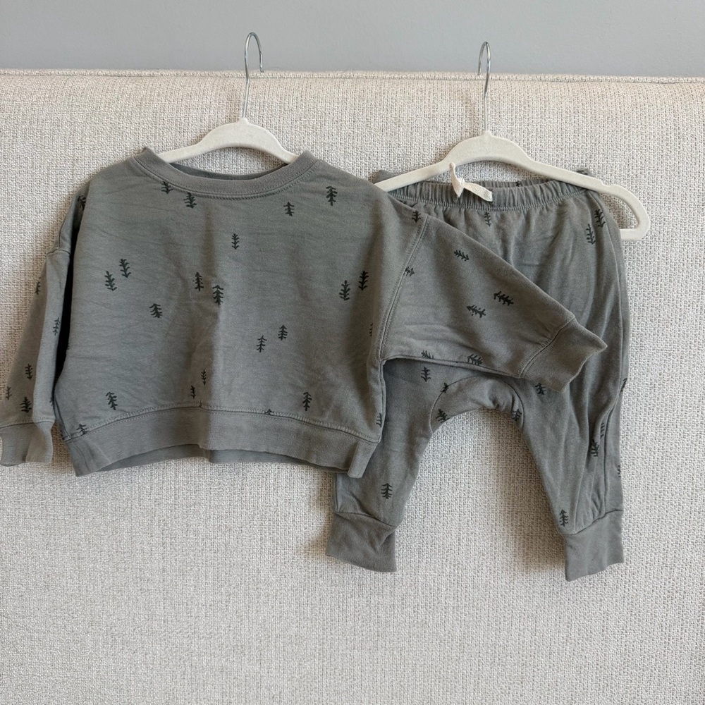 Gunamuna Green Toddler Fleece Sweatsuit Matching Set